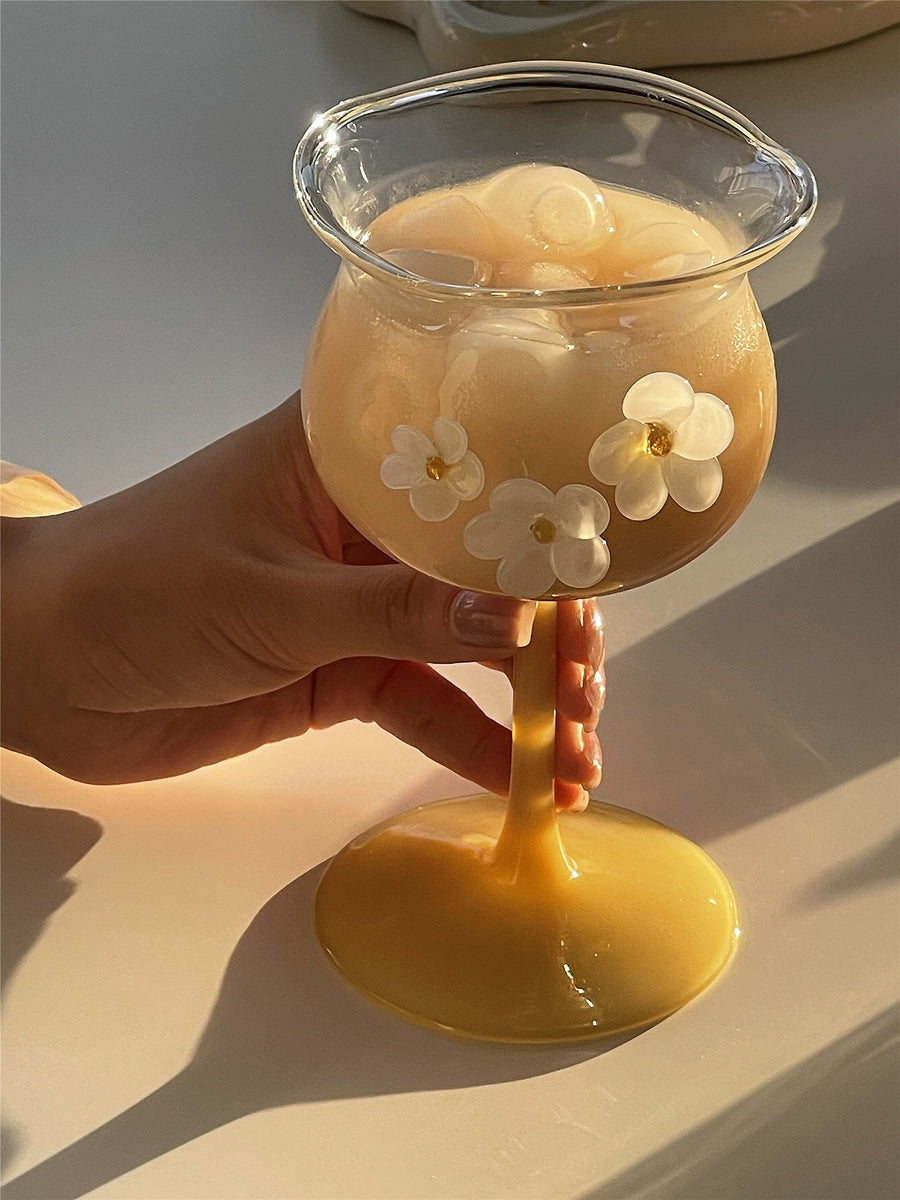 Daisy Wine Glass