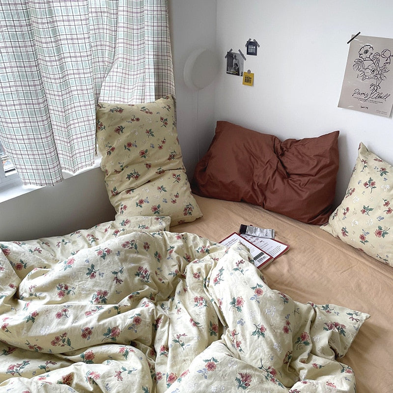 100% Cotton Retro Floral Sheet Set