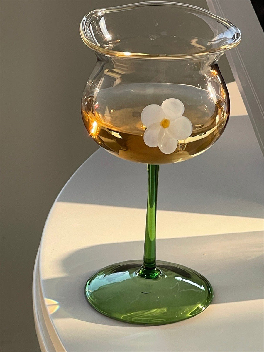 Daisy Wine Glass
